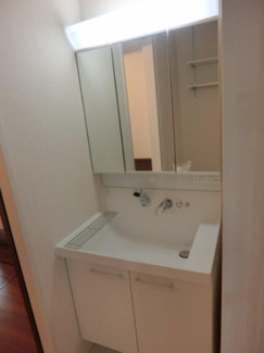 【独立洗面台】