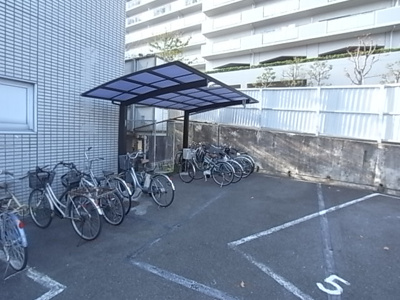 【その他共用部分】 | サンビルダー朝霧 | 駐輪場