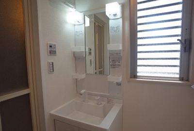 【独立洗面台】 | ミントコート魚住 | シャンプー＆ドレッサー