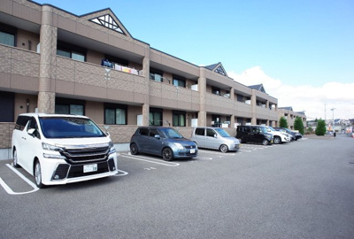 【駐車場】 | West Hills弐番館 | 駐車場