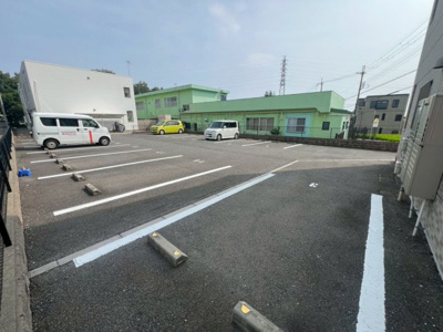 【駐車場】 | サンモール金ヶ崎