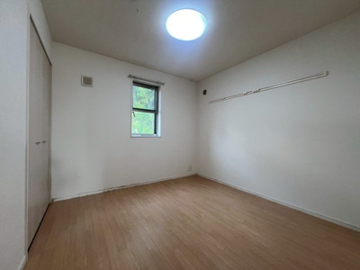 【寝室】 | サンモール金ヶ崎