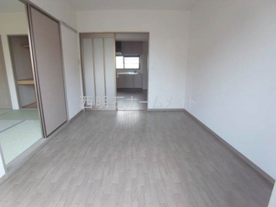 【居間・リビング】 | アメニティーハウス | 洋室