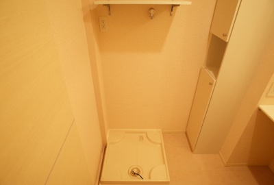 【その他】 | グランドソレーユⅡ | 洗濯機置き場