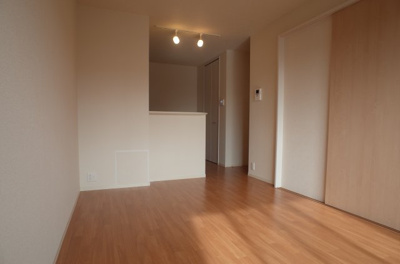 【居間・リビング】 | サンスーシーＡ棟 | リビング