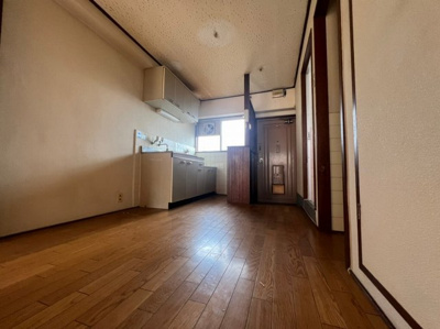 【居間・リビング】 | 小西ビル | リビング