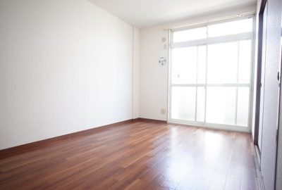 【洋室】 | プラザ朝霧 | 洋室