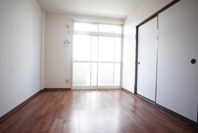 【洋室】 | プラザ朝霧 | 洋室