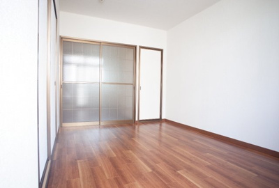 【洋室】 | プラザ朝霧 | 洋室