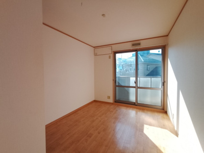 【寝室】 | サンリバー大久保