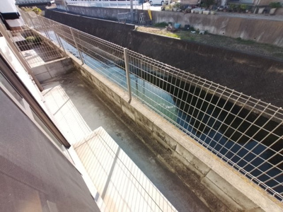 【バルコニー】 | サンリバー大久保