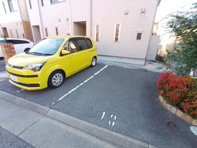 【駐車場】 | サンリバー大久保