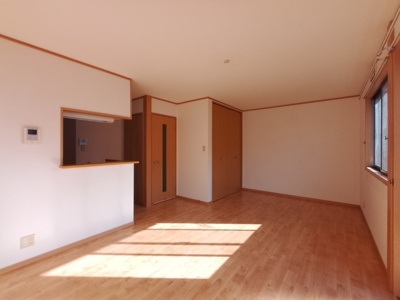 【居間・リビング】 | サンリバー大久保