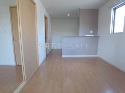 【居間・リビング】 | リュクス西明石Ⅱ | リビング約10帖