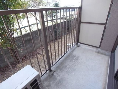 【バルコニー】 | シャンポール藤井