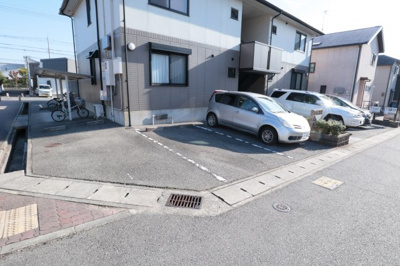 【駐車場】 | グランディールＮＫＴ