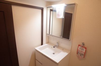 【洗面所】 | ロイヤルコーポ明石硯町 | 洗面台