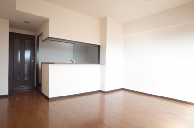 【居間・リビング】 | ロイヤルコーポ明石硯町 | リビング