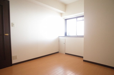 【洋室】 | ロイヤルコーポ明石硯町 | 洋室