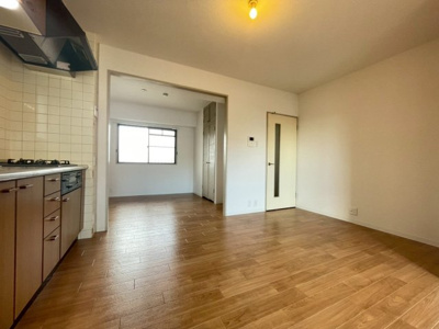 【居間・リビング】 | ベネフィス土山Ⅰ