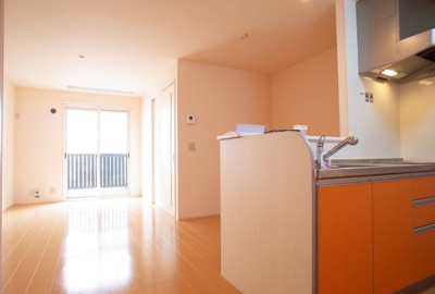 【居間・リビング】 | メゾンリベルタ | リビング14.6帖