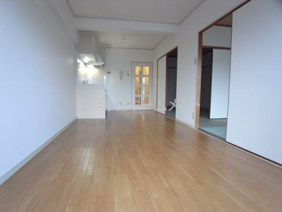 【居間・リビング】 | パールハイツ