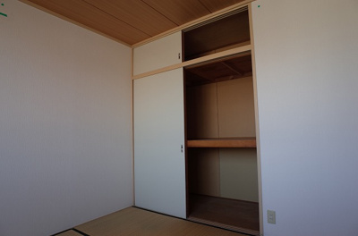 【収納】 | アーバン堂の前 | 押入れ
