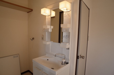 【独立洗面台】 | アーバン堂の前 | シャンプー&ドレッサー
