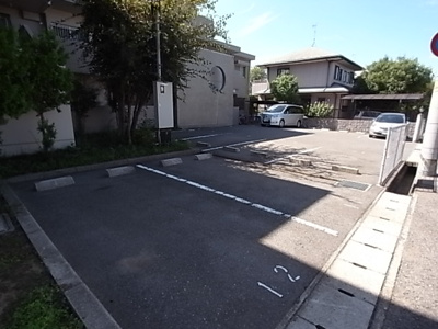 【駐車場】 | ル・グラン | 駐車場