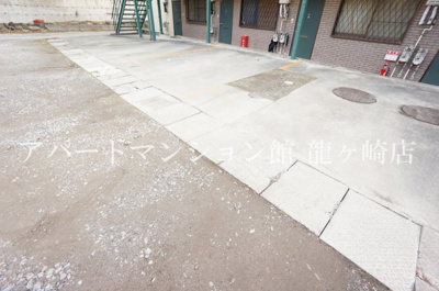 【駐車場】 | 都路コーポE　