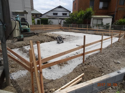 【外観】 | 蓮田市椿山3丁目　敷地広々62坪の新築分譲住宅全1棟