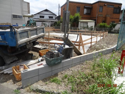 【外観】 | 蓮田市椿山3丁目　敷地広々62坪の新築分譲住宅全1棟