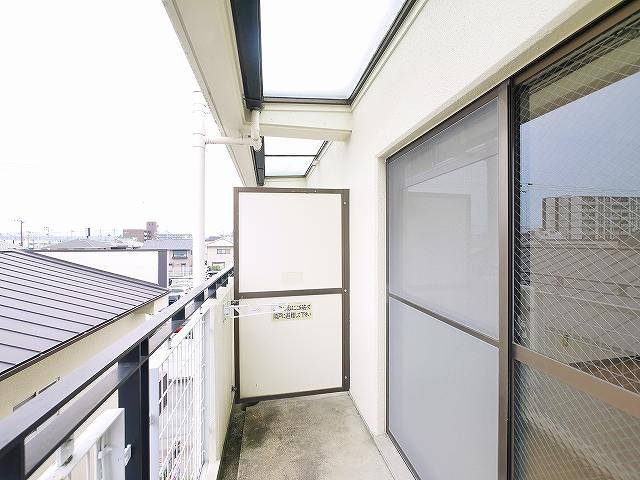 メゾン三条の展望|日当たりも良好ですよ。