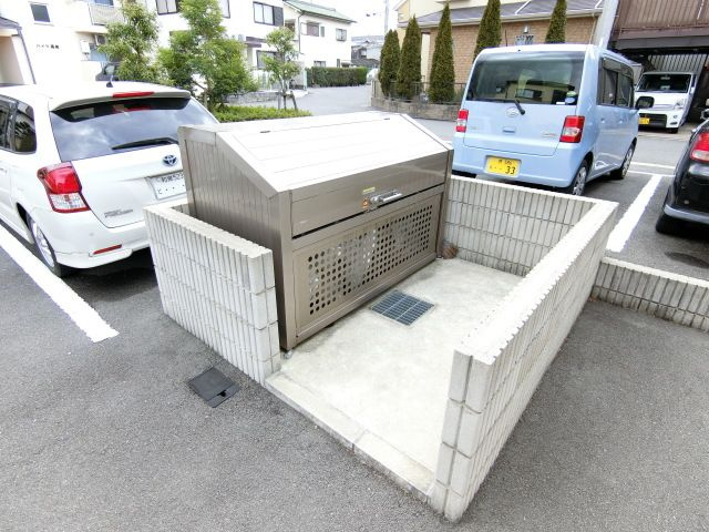 エステ・ラグーナ八番館のその他共用部分
