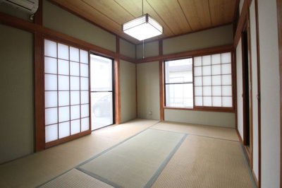 【寝室】 | 柏崎貸家 | １Fの和室です