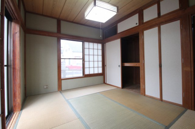 【寝室】 | 柏崎貸家 | １Fの和室です