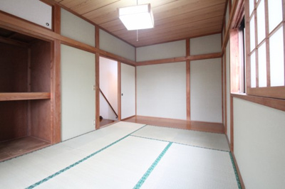 【寝室】 | 柏崎貸家 | ２Fの和室です