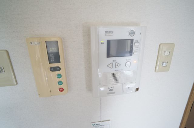 メルベーユ宝塚のセキュリティ|ＴＶモニターホン新設しました