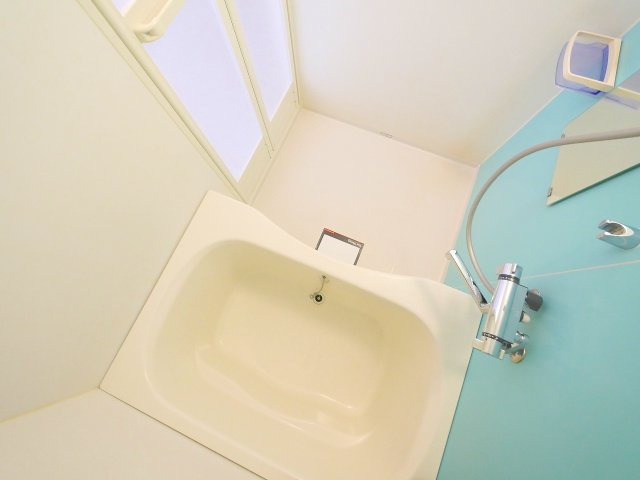 クレールコートＢの浴室|日々の暮らしに欠かせないお風呂です