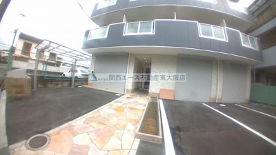 【エントランス】 | ONEメゾン東花園