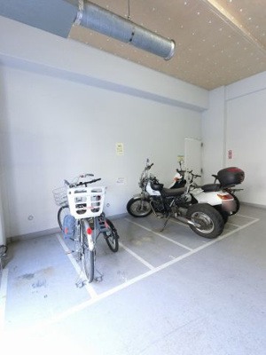 【その他共用部分】 | リブゼ横浜サザントラスト | 駐輪場・バイク置き場