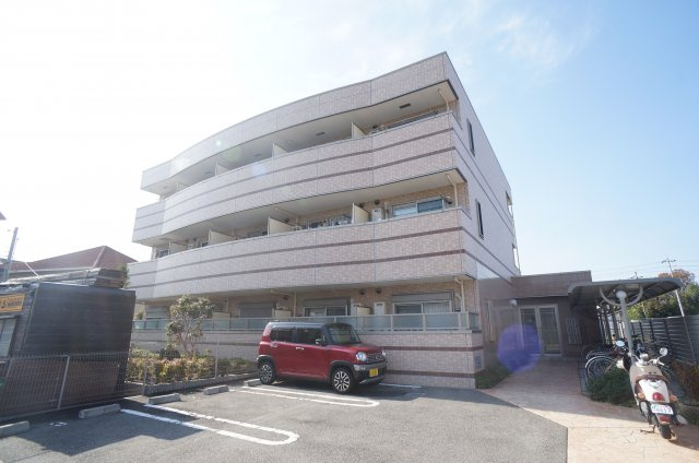 ラポールⅡの外観