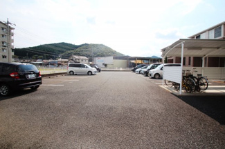 【駐車場】 | リバレイン