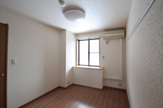 【寝室】 | ガーデンヒルズ