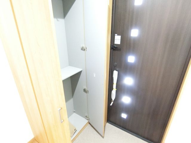 アーブルメゾンの玄関