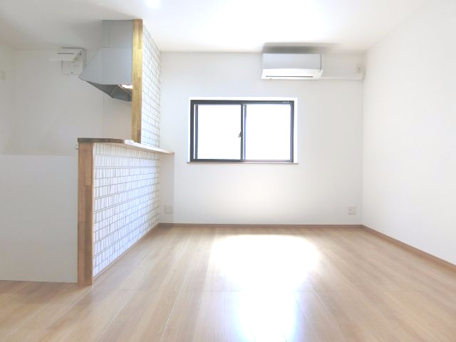 アーブルメゾンの居間・リビング