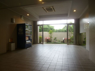 【エントランス】