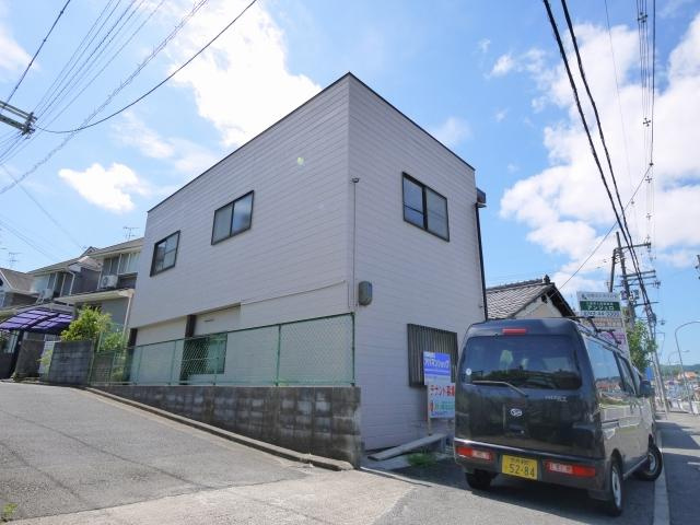 山本店舗（富雄北）の外観