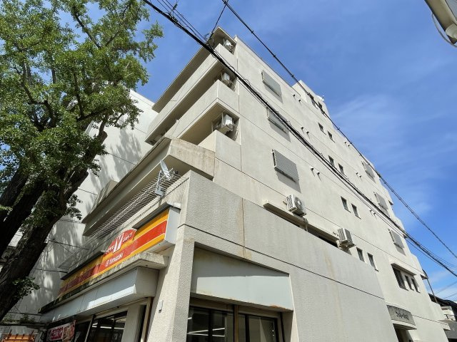 ファミール中野１