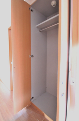 【収納】 | エスポアールSⅡ | ちょっとした収納スペースも充実しています